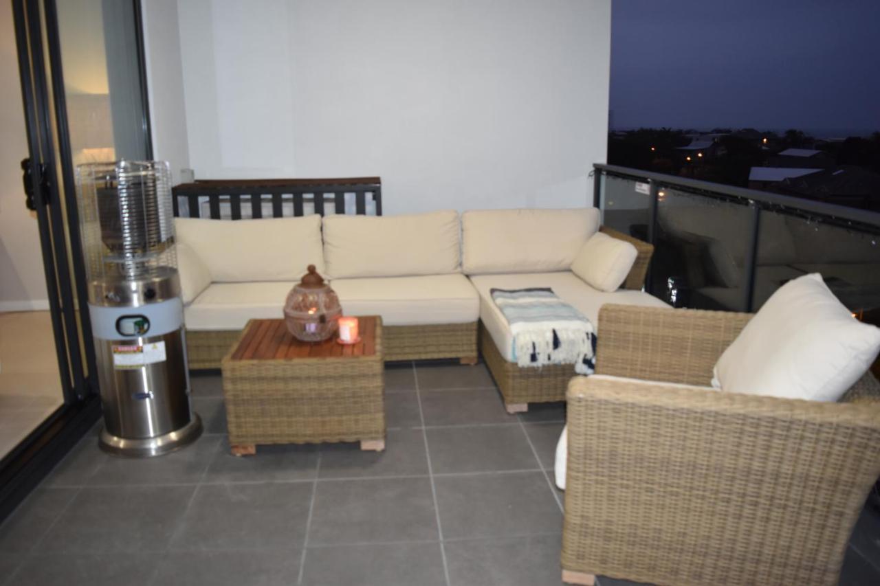 Apartament Upmarket Comfortable Large 2 Bed 2 Bath, Ocean Views, 250M To Buddina Beach! Zewnętrze zdjęcie